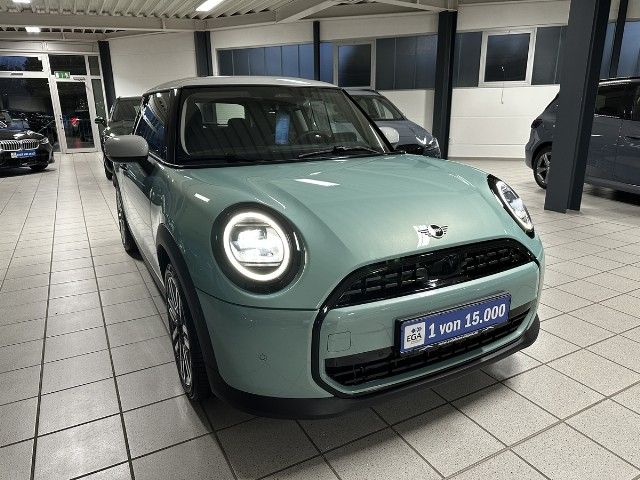 Mini Cooper C 8.584 km 26.130 &euro; Salzgitter 38228