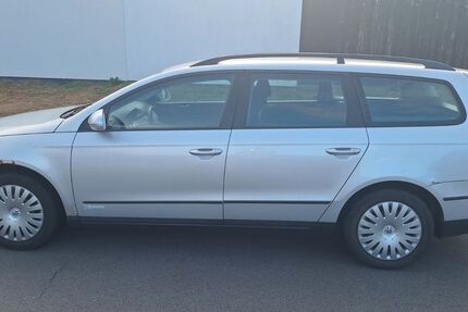 VW Passat 148.405 km 3.850 € Salzgitter 38228