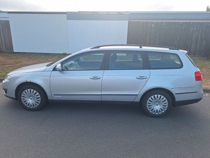 VW Passat 148.405 km 3.850 € Salzgitter 38228