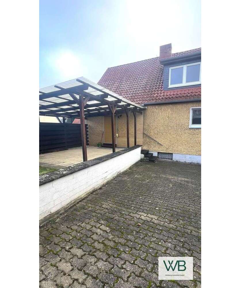 Haus zum Kaufen in Wolfsburg Ehmen 230.000 € 150 m²