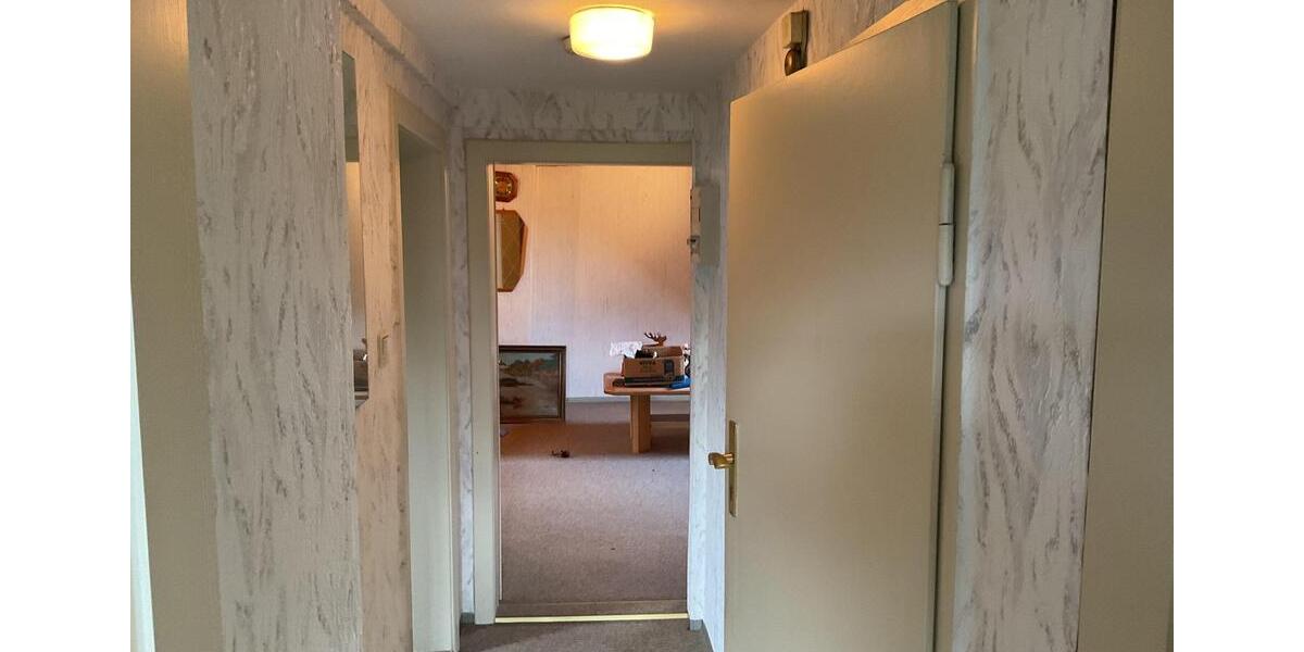 Doppelhaushälfte Wolfsburg - 8 Zimmer, 180 m&sup2;, 1.900&euro; | Angebot:26548078