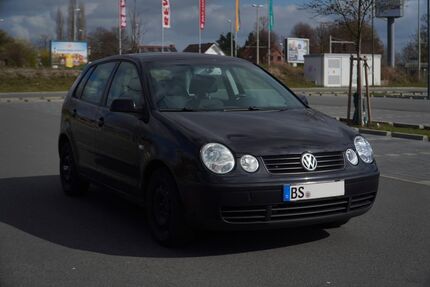 VW Polo 296.378 km 900 &euro; Braunschweig 38106