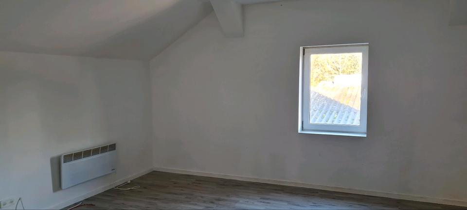 Dachgeschoßwohnung Wolfsburg Detmerode - 3 Zimmer, 100 m&sup2;, 1.100&euro; | Angebot:24562195