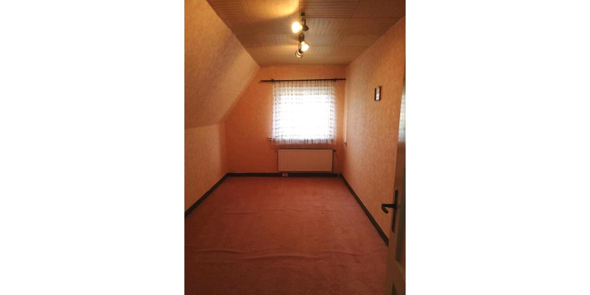 Einfamilienhaus Liebenburg - 7.5 Zimmer, 130 m&sup2;, 130.000&euro; | Angebot:24828185