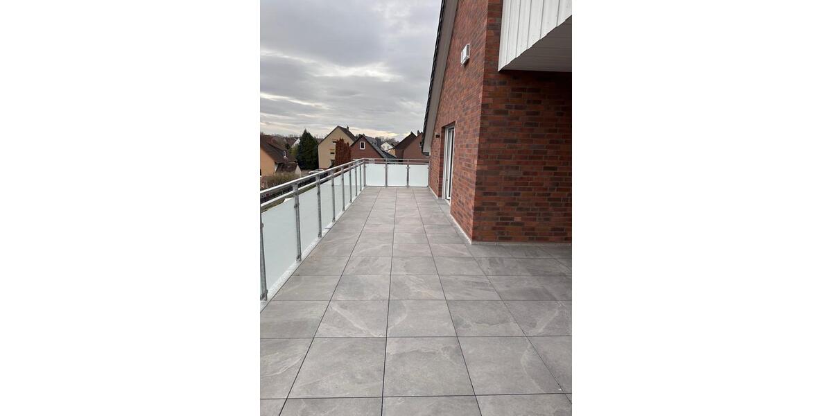 Dachgeschoßwohnung Vechelde - 3 Zimmer, 98 m&sup2;, 1.140&euro; | Angebot:24750912