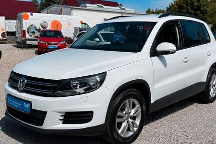 VW Tiguan 112.000 km 9.499 &euro; Sassenburg 38524