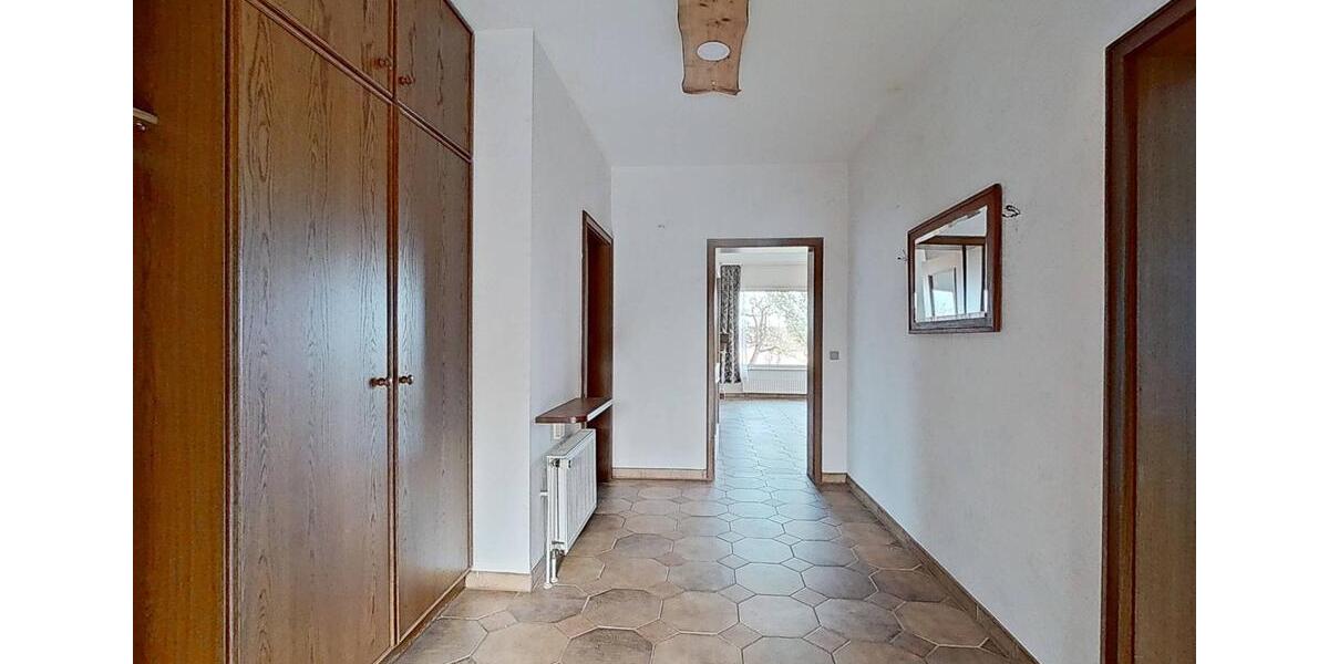 Erdgeschoßwohnung Braunschweig Südstadt- Rautheim- Mascherode - 3 Zimmer, 167 m&sup2;, 1.300&euro; | Angebot:25489021