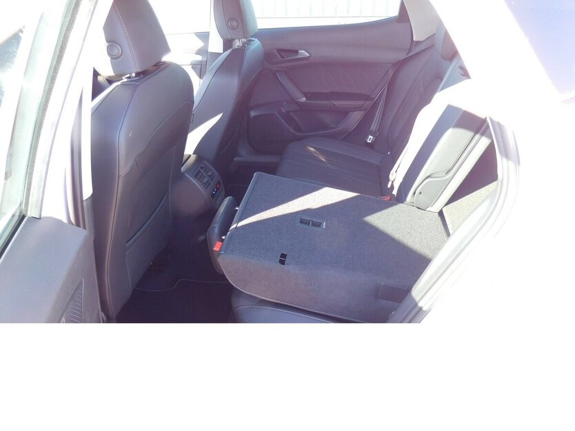 Cupra Formentor 1.5 TSI BMT Klima LED Navi 22.200 km 22.990 € Vordorf 38533