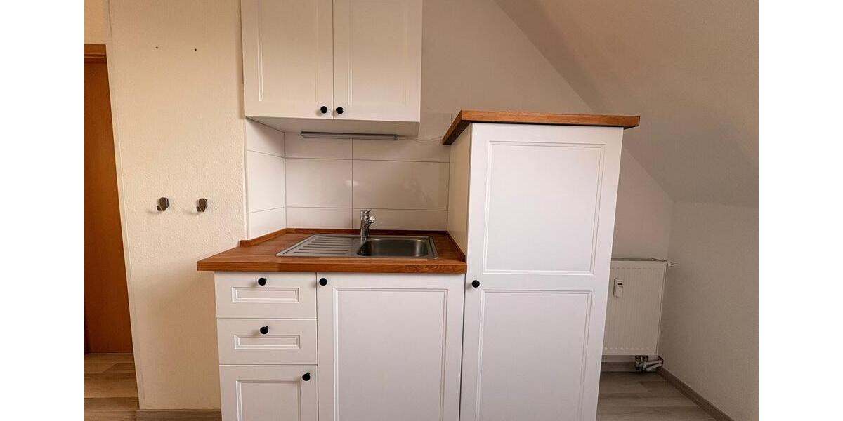 Dachgeschoßwohnung Braunschweig Westliches Ringgebiet - 2 Zimmer, 51 m&sup2;, 600&euro; | Angebot:25976401