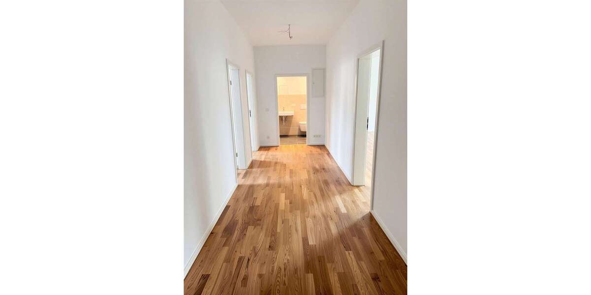 Etagenwohnung Braunschweig - 3 Zimmer, 95 m&sup2;, 1.288&euro; | Angebot:26606704
