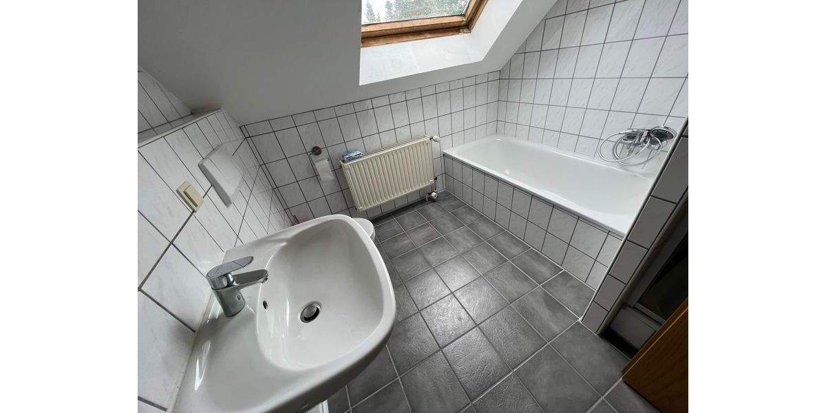 Etagenwohnung Isenbüttel - 2 Zimmer, 65 m&sup2;, 595&euro; | Angebot:25800292