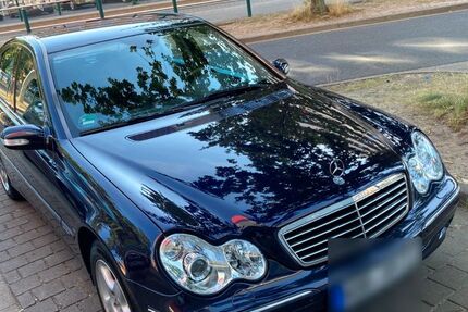 Mercedes-Benz C 200 209.000 km 4.450 &euro; Wolfsburg 38444