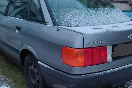Audi 80 140.000 km 700 &euro; Salzgitter 38239