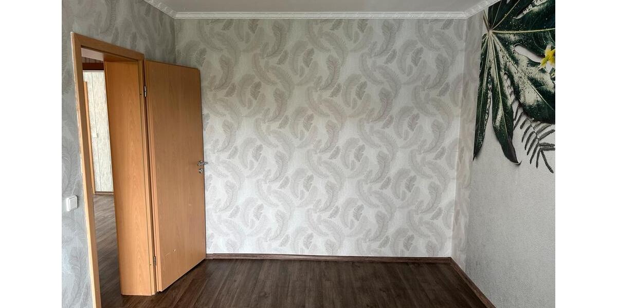 Etagenwohnung Wolfsburg Detmerode - 4 Zimmer, 100 m&sup2;, 1.300&euro; | Angebot:25966594