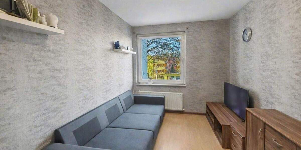 Etagenwohnung Salzgitter Lebenstedt - 4 Zimmer, 90 m&sup2;, 70.000&euro; | Angebot:25279783