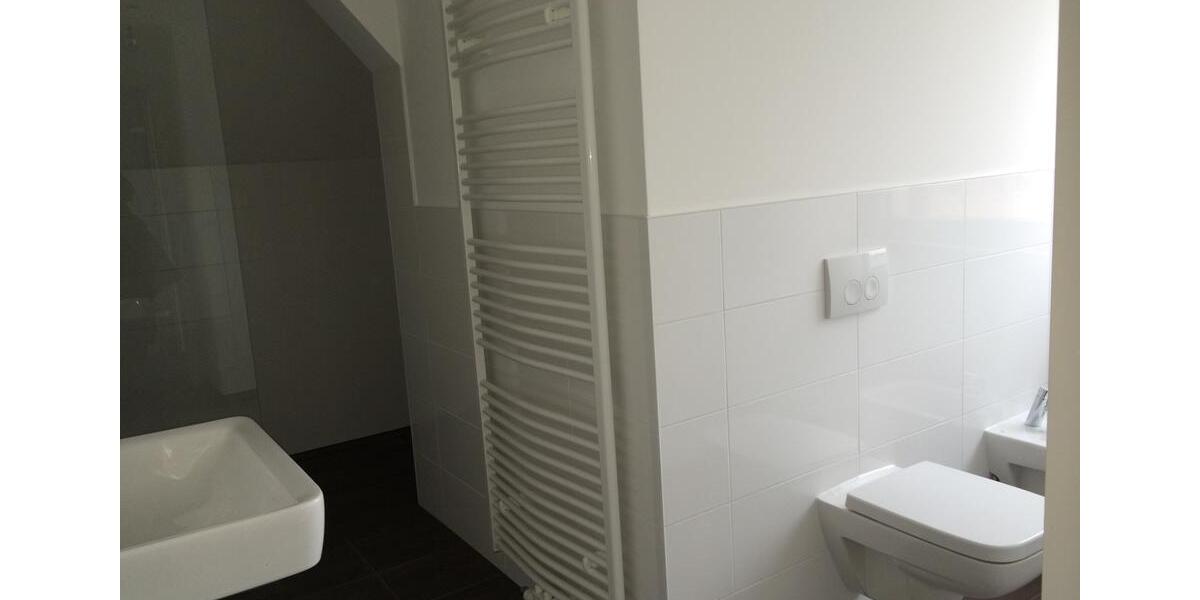 Dachgeschoßwohnung Braunschweig Lehndorf-Watenbüttel - 3 Zimmer, 87 m&sup2;, 198.000&euro; | Angebot:24846631