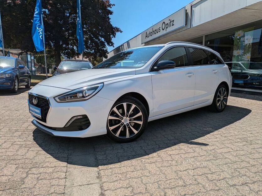 i30