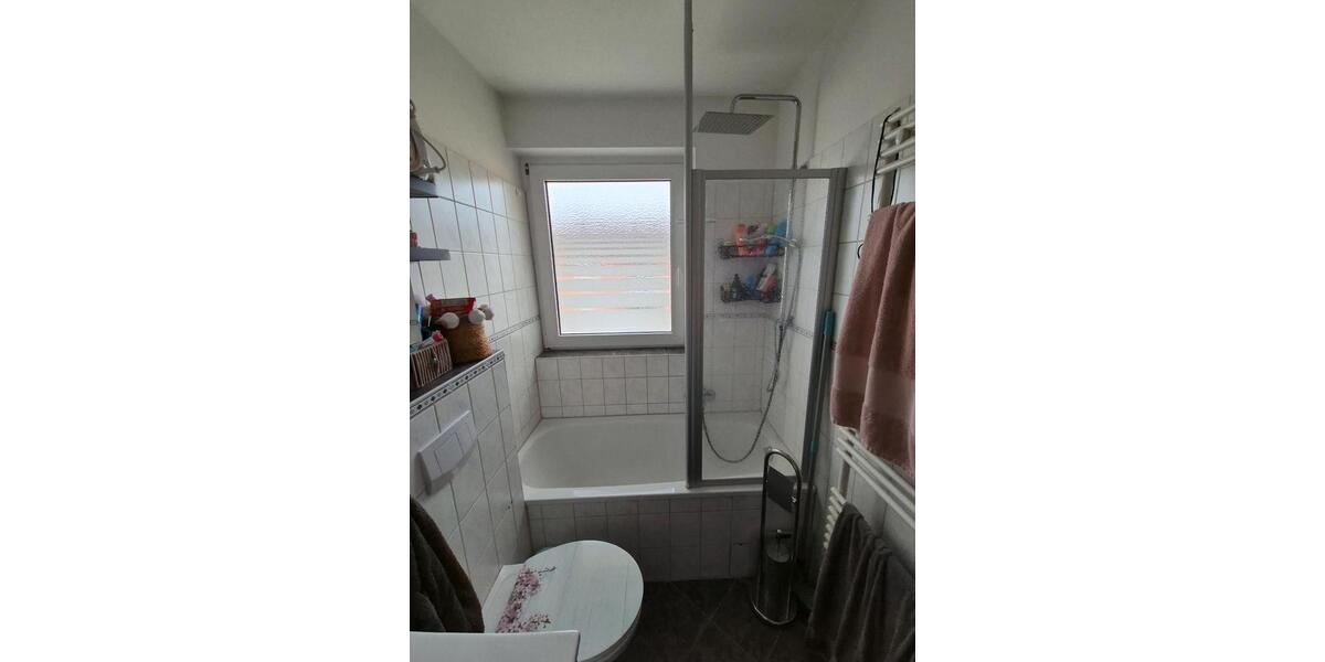Dachgeschoßwohnung Wolfenbüttel Adersheim - 3 Zimmer, 65 m&sup2;, 650&euro; | Angebot:27547656