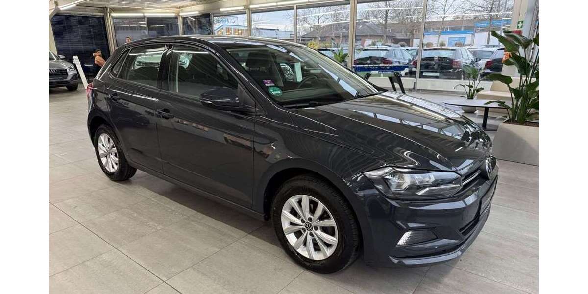 VW Polo 111.600 km 12.990 € Braunschweig 38116