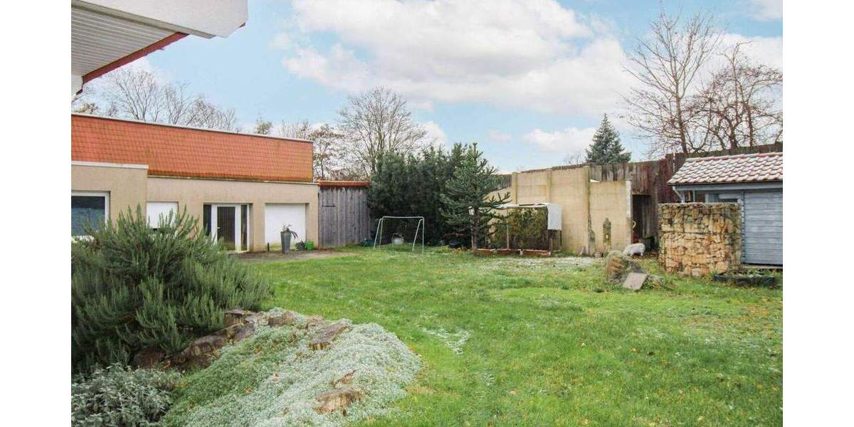 Einfamilienhaus Braunschweig Weststadt - 8 Zimmer, 394 m&sup2;, 649.000&euro; | Angebot:24669091