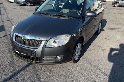 Skoda Fabia 124.310 km 3.990 &euro; Salzgitter 38229