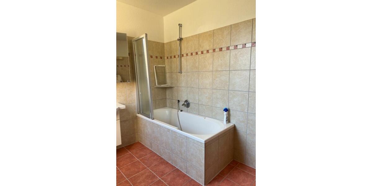 Erdgeschoßwohnung Lehre - 2 Zimmer, 69 m&sup2;, 600&euro; | Angebot:25099008