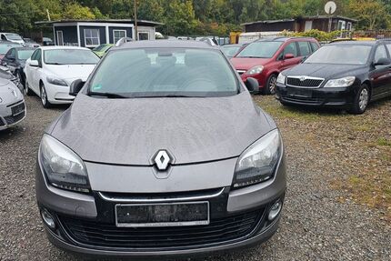 Renault Megane 126.952 km 3.890 &euro; Braunschweig 38120