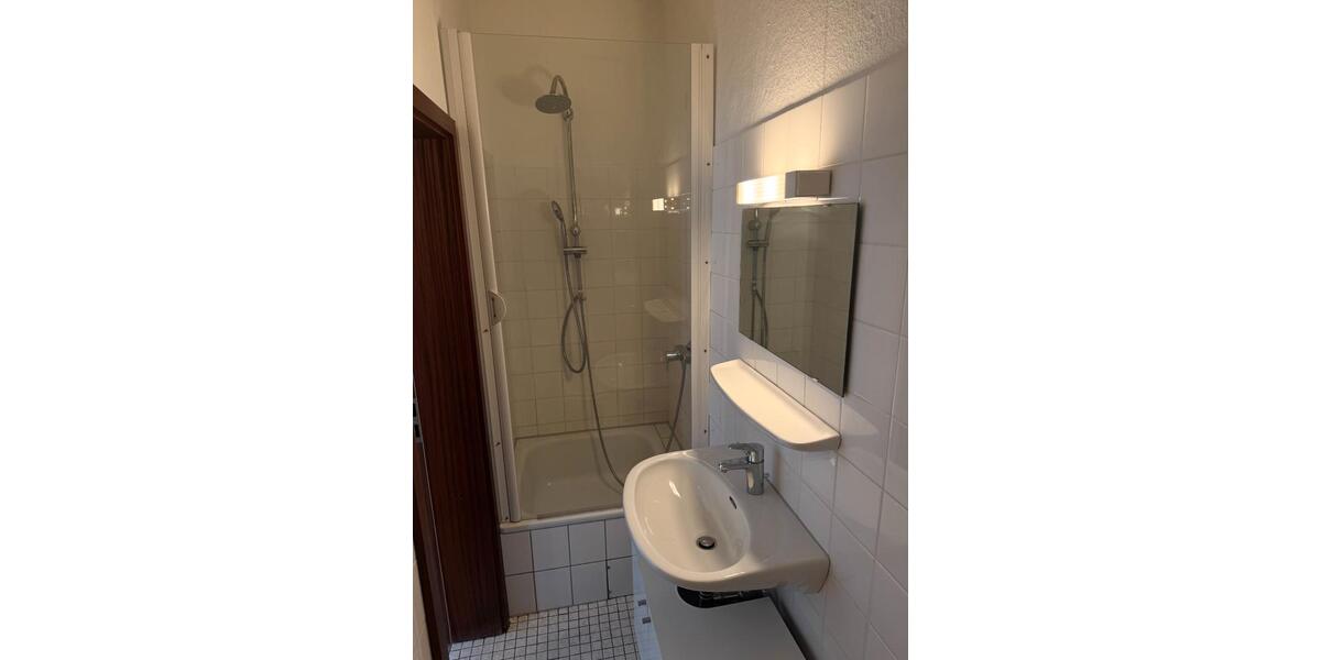 Etagenwohnung Braunschweig - 1 Zimmer, 30 m&sup2;, 270&euro; | Angebot:26663744