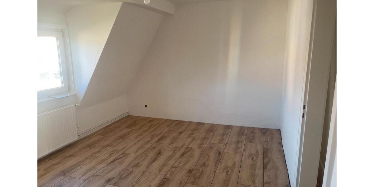 Etagenwohnung Cremlingen - 4 Zimmer, 85 m&sup2;, 850&euro; | Angebot:26383577