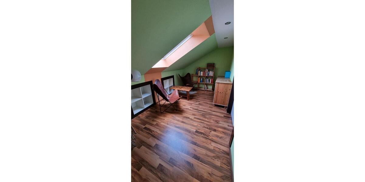 Etagenwohnung Braunschweig Lehndorf-Watenbüttel - 1 Zimmer, 110 m&sup2;, 450&euro; | Angebot:24239332