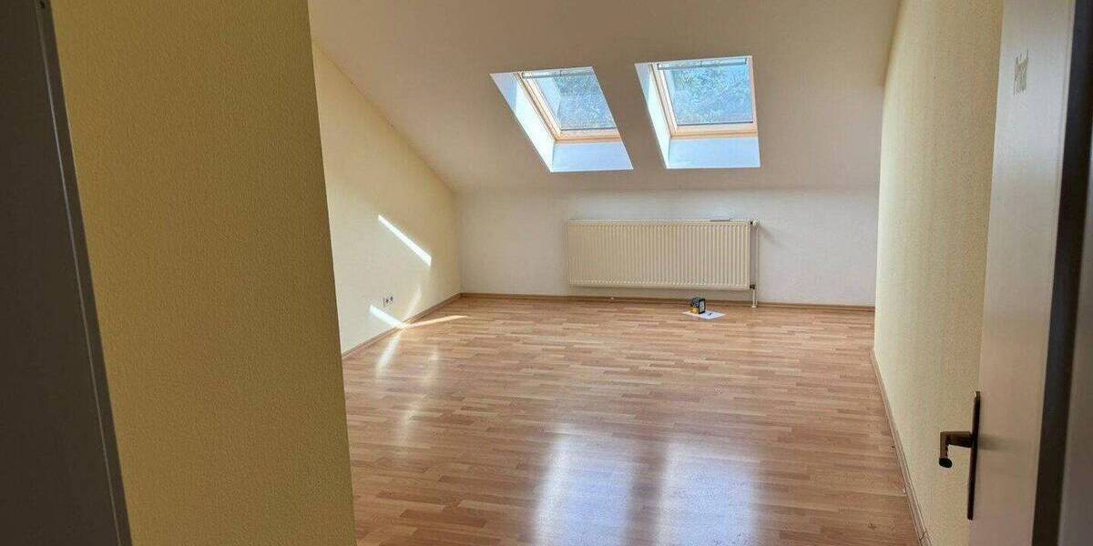 Etagenwohnung Salzgitter Thiede - 3 Zimmer, 120 m&sup2;, 700&euro; | Angebot:26929404