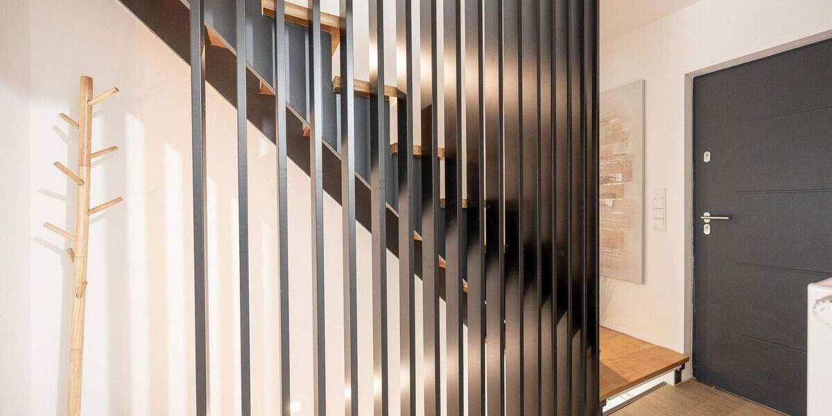 BEZUGSFERTIGES REIHENHAUS: KERNSANIERT, MIT WÄRMEPUMPE IN STÖCKHEIM 4 zimmer