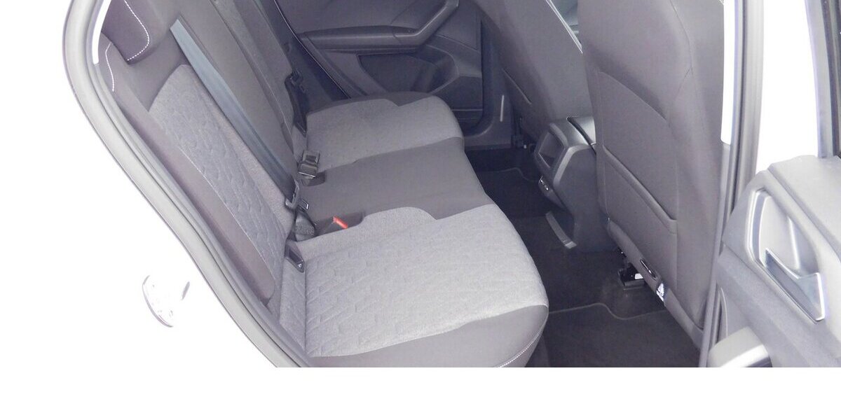 VW T-Cross 1.0 Life Move BMT TSI Klima Navi 19.400 km 18.690 &euro; Vordorf 38533