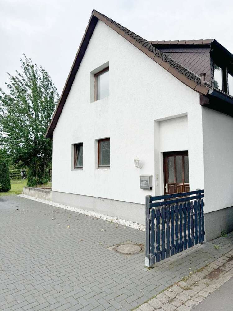 Haus zum Kaufen in Lengede 349.000 € 159 m²