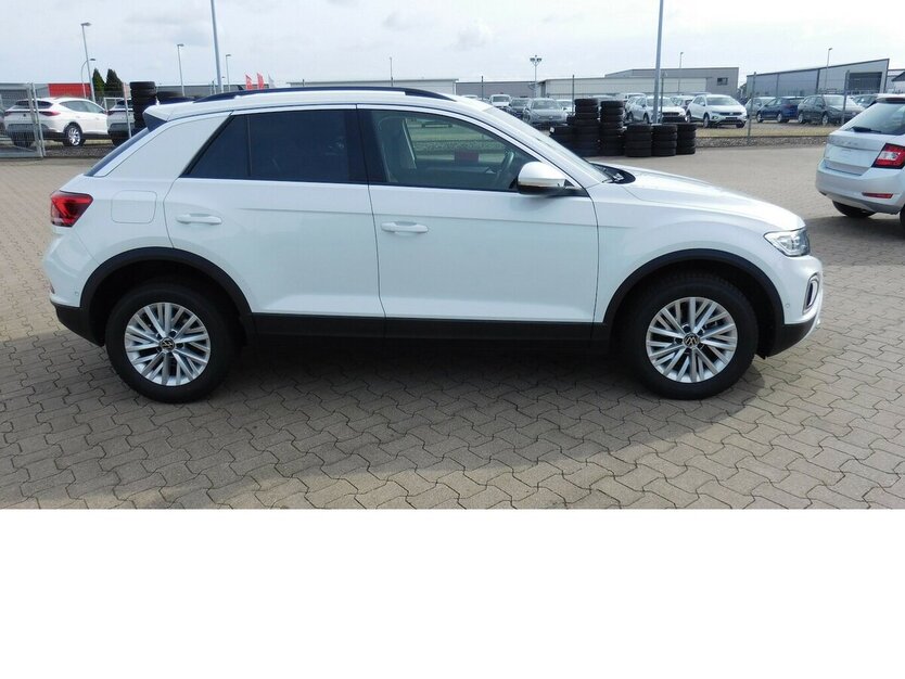 VW T-Roc 1.0 Life TSI BMT Navi Klima Alu 19.990 km 20.990 € Vordorf 38533