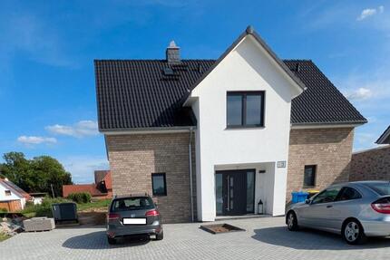 Haus Schellerten - 6 Zimmer, 159 m&sup2;, 1.840&euro; | Angebot:24277407