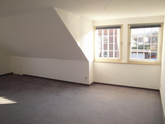 Dachgeschoßwohnung Braunschweig Südstadt- Rautheim- Mascherode - 3 Zimmer, 74 m&sup2;, 600&euro; | Angebot:26598469