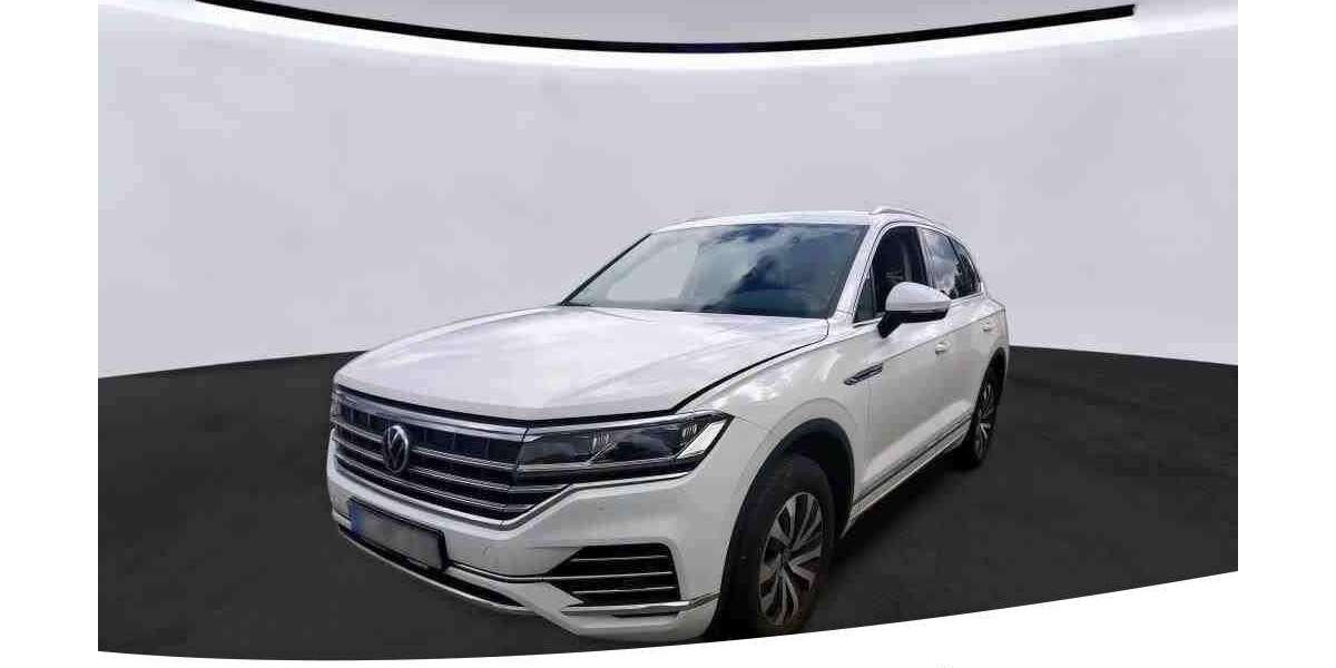 VW Touareg 141.827 km 34.999 € Braunschweig 38118