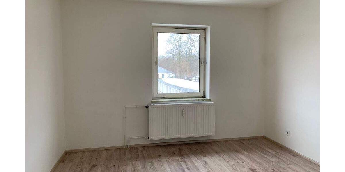 Etagenwohnung Salzgitter Lebenstedt - 4 Zimmer, 58 m&sup2;, 348&euro; | Angebot:25779263