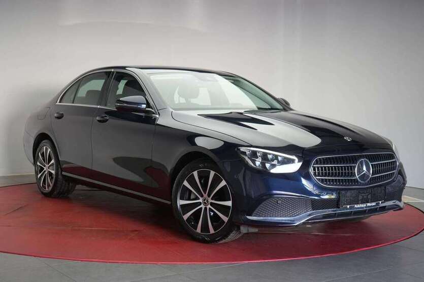 E 300