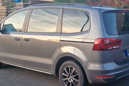 Seat Alhambra 262.000 km 10.300 &euro; Braunschweig 38112