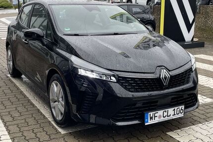 Renault Clio 2.403 km 18.950 &euro; Wolfenbüttel 38304