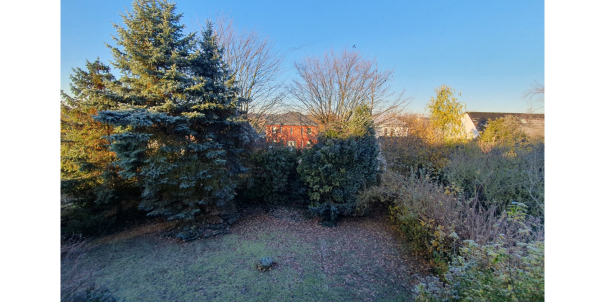 Großes Einfamilienhaus mit 6 Zimmern am Heidbergsee 6 zimmer