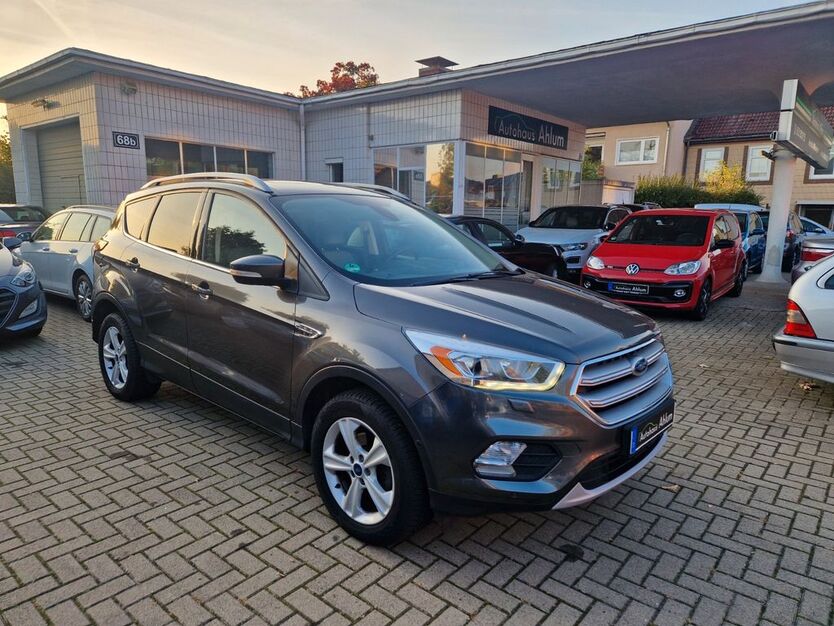 Ford Kuga 121.500 km 12.999 € Wolfenbüttel 38302