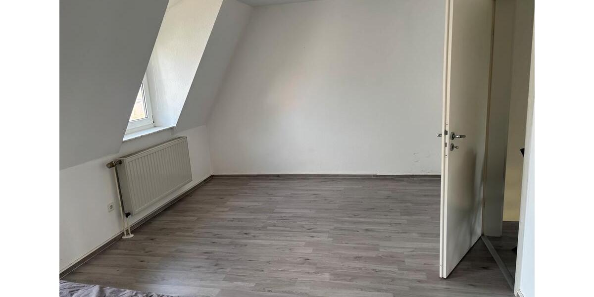 Reihenhaus Peine Südstadt - 3 Zimmer, 103 m&sup2;, 285.000&euro; | Angebot:26978078