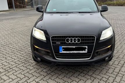Audi Q7 150.000 km 7.500 &euro; Braunschweig 38112