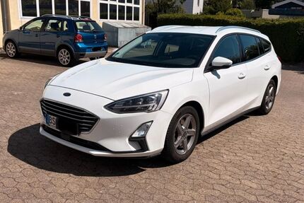 Ford Focus 174.500 km 8.600 &euro; Braunschweig 38118