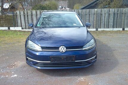 VW Golf 191.000 km 8.300 &euro; Rötgesbüttel 38531