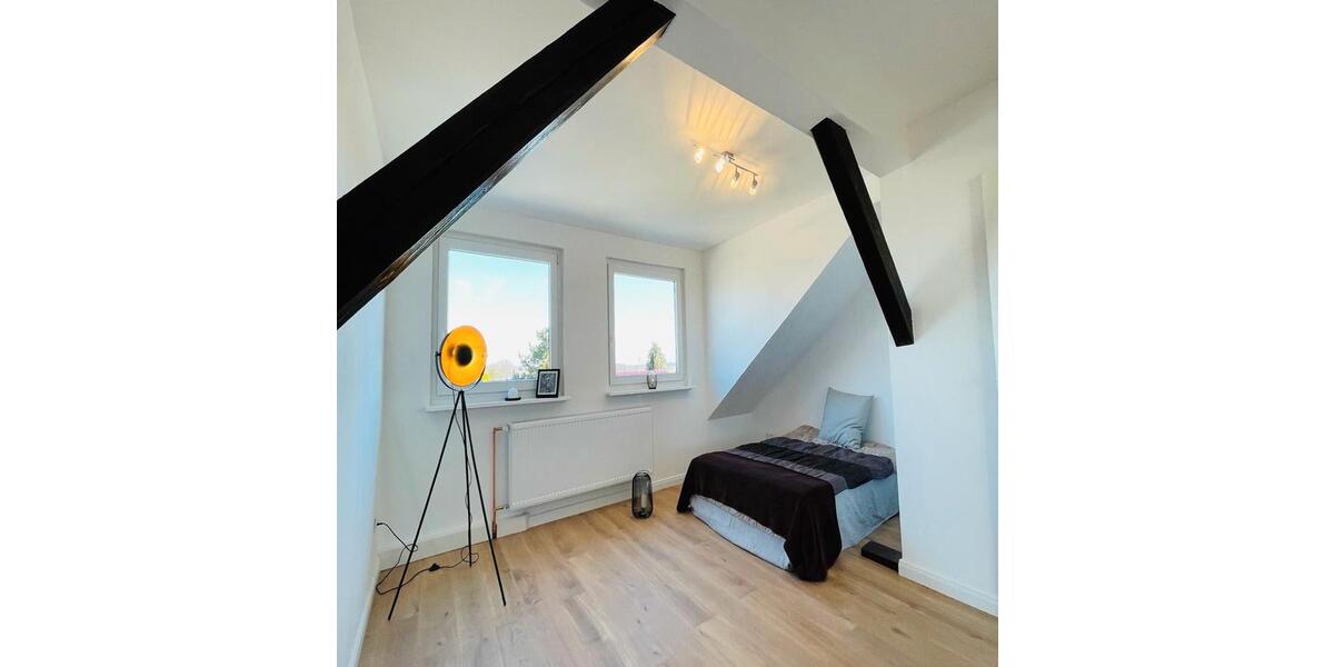 Dachgeschoßwohnung Wolfsburg Almke - 4 Zimmer, 76 m&sup2;, 142.000&euro; | Angebot:26625526
