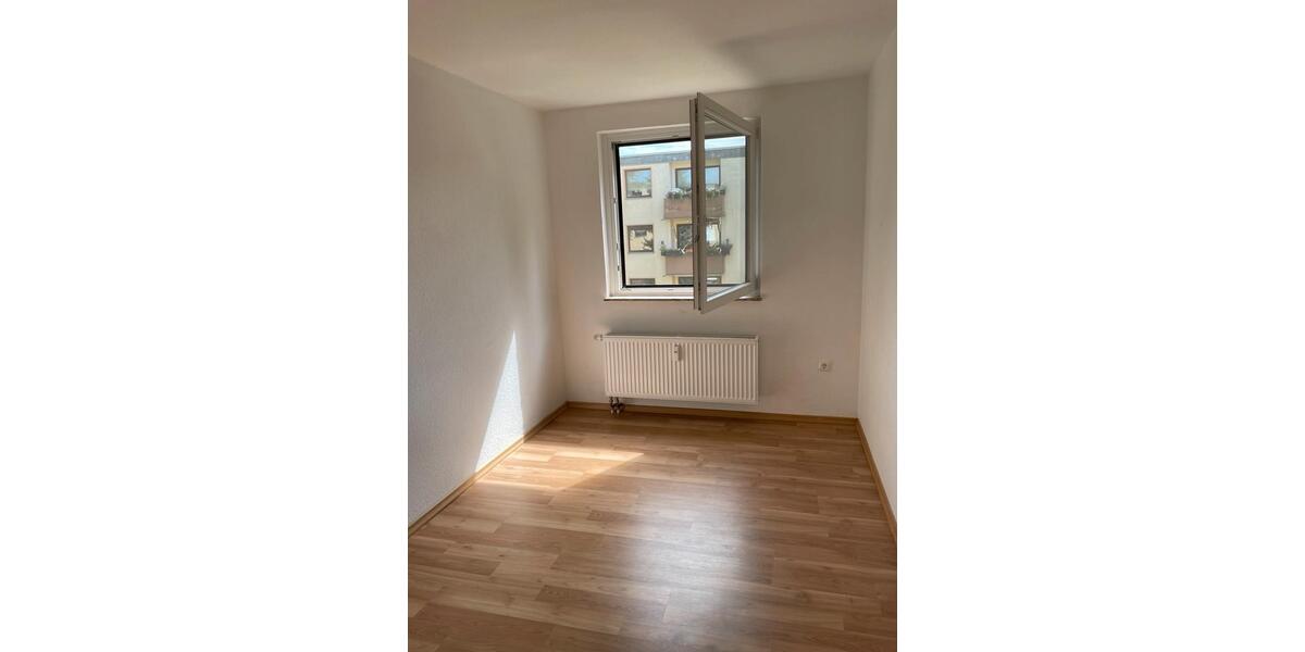 Etagenwohnung Vechelde - 3 Zimmer, 68 m&sup2;, 890&euro; | Angebot:26020771